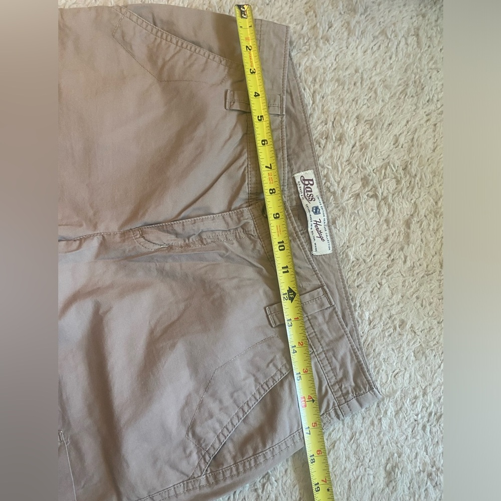 5/$20 Capri cargo pants - Picture 2 of 7